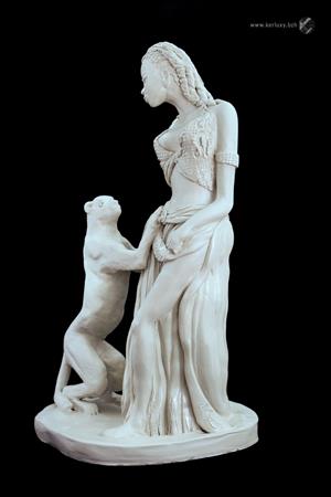 argile - sculpture - La Dompteuse de Léopard - Mylène La Sculptrice)