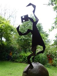 sculpture - Le Danseur Sur La Terre - Brard Yann