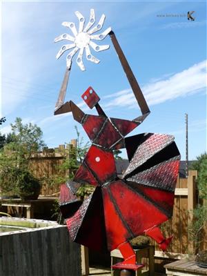  LUXURY GARDEN - sculpture - Large size red dancer - Brard Yann)