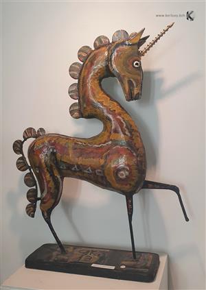  ANIMAUX - sculpture - Cheval licorne dansant - Stanko Kristic)