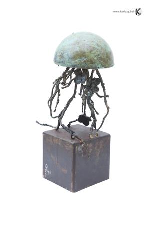 bronze - sculpture - A jellyfish - Weber Guibal Adeline)