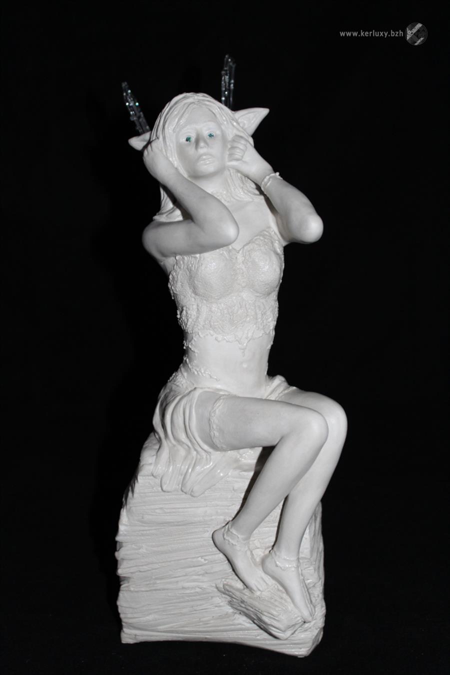 sculpture - Liria, jeune Elfe ailée - Mylène La Sculptrice